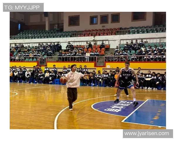 辽宁衡润对决浙江广厦争夺篮球赛季关键胜利的精彩对抗